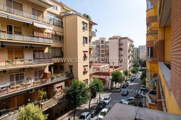 appartamento in vendita a Napoli in zona Vomero