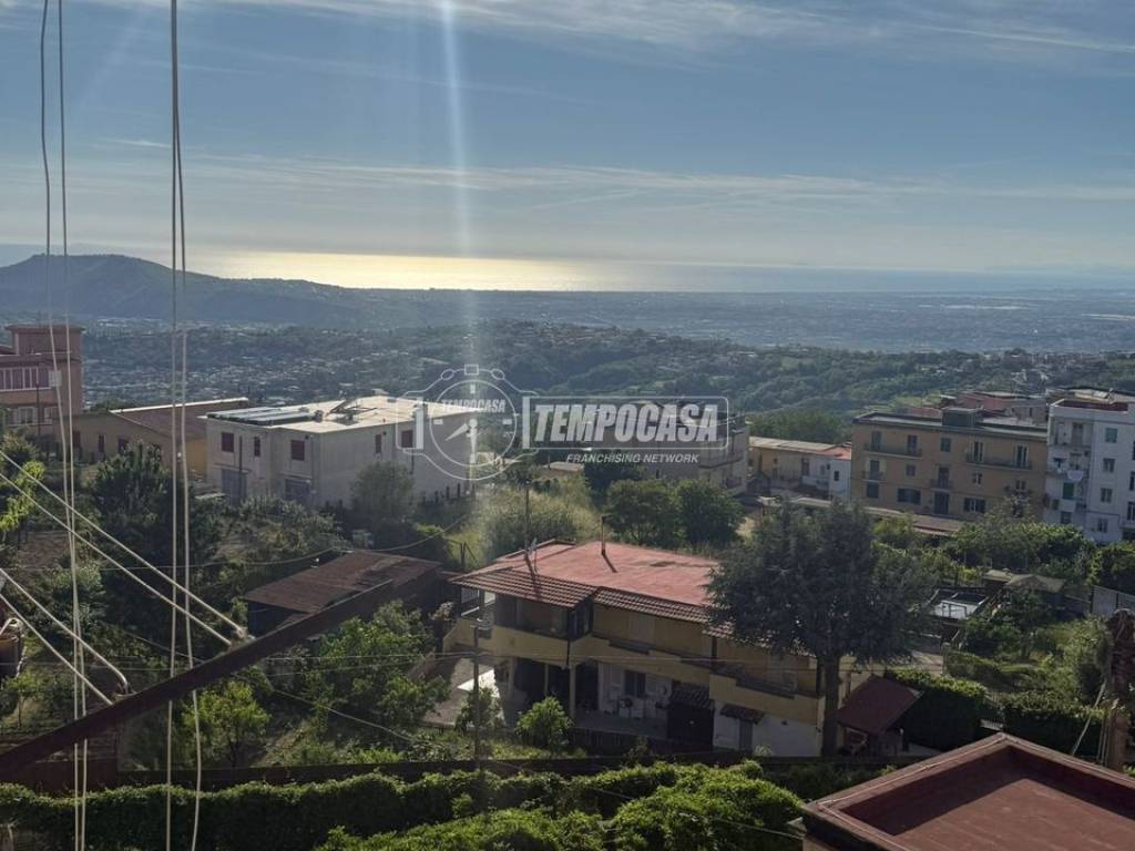 appartamento in vendita a Napoli in zona Arenella