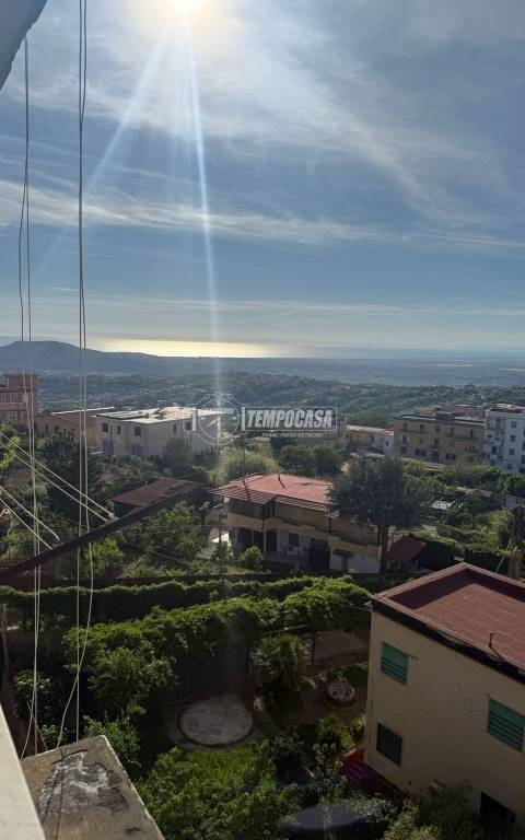 appartamento in vendita a Napoli in zona Arenella