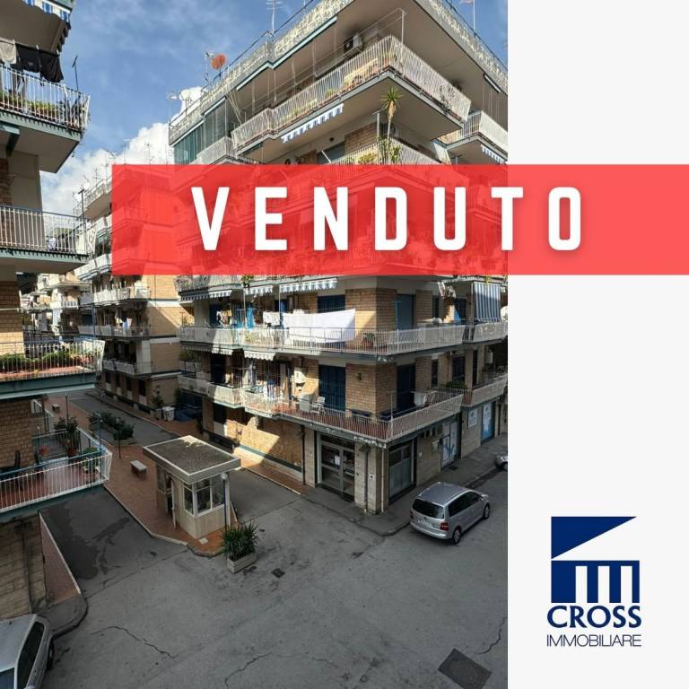 appartamento in vendita a Napoli in zona Fuorigrotta