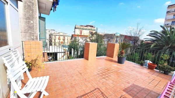 appartamento in vendita a Napoli in zona Avvocata
