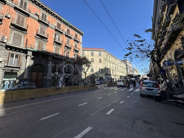 appartamento in vendita a Napoli in zona Pendino / San Giuseppe
