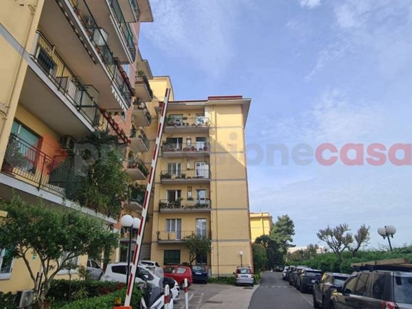 appartamento in vendita a Napoli in zona Pianura