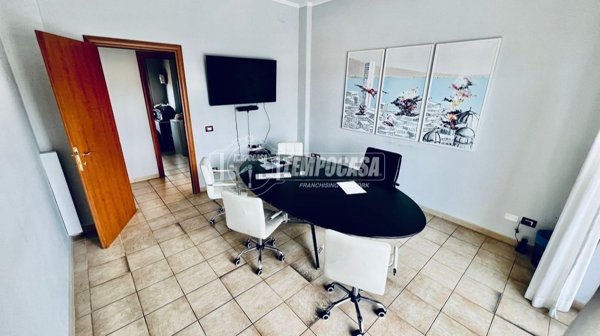 appartamento in vendita a Napoli in zona Fuorigrotta