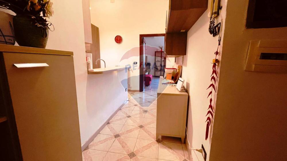 appartamento in vendita a Napoli in zona Vicaria