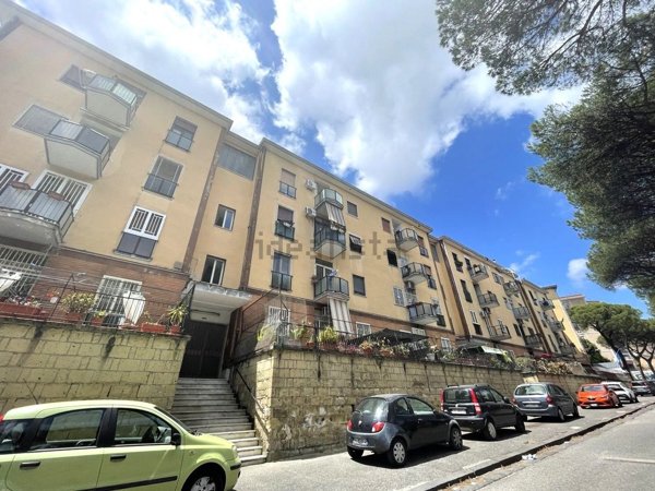 appartamento in vendita a Napoli in zona Soccavo