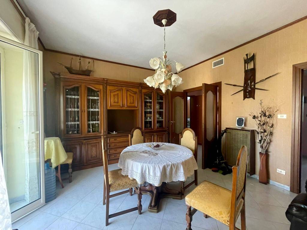 appartamento in vendita a Napoli in zona Ponticelli