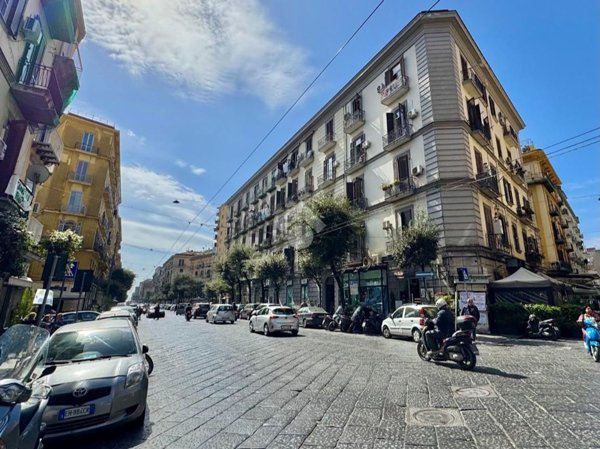 appartamento in vendita a Napoli in zona San Lorenzo