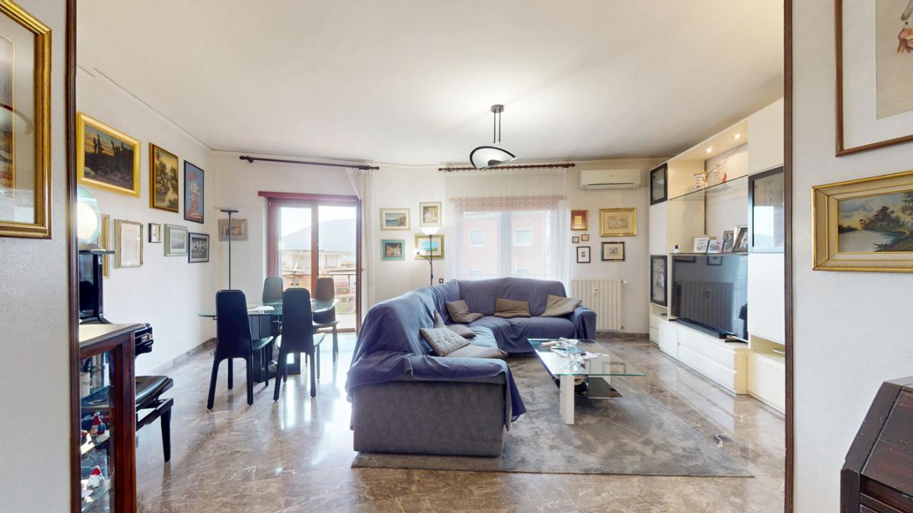 appartamento in vendita a Napoli in zona Vomero