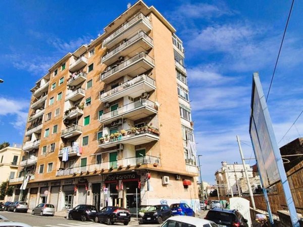 appartamento in vendita a Napoli in zona Pendino / San Giuseppe