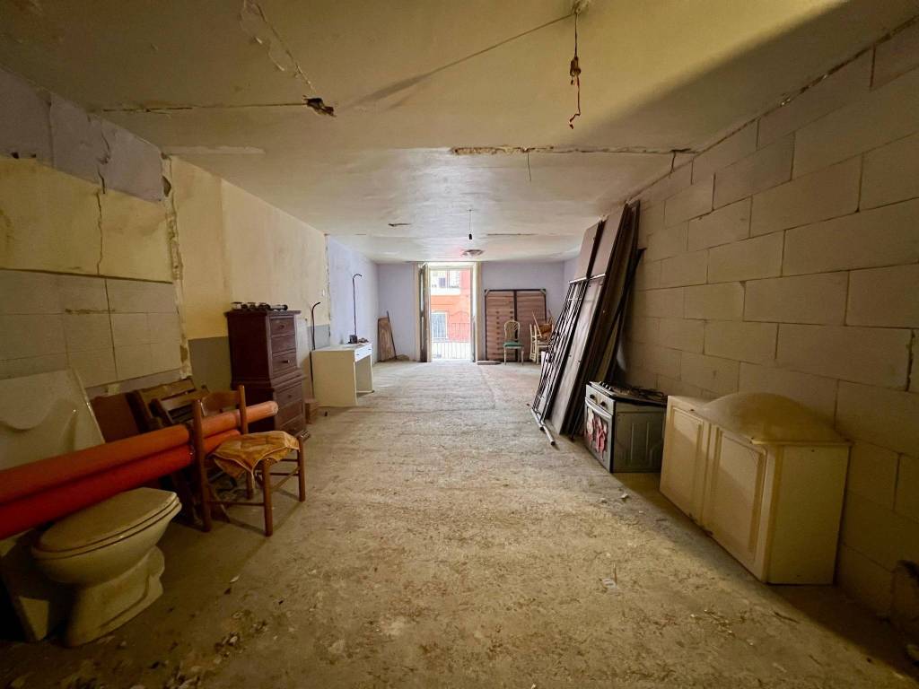 appartamento in vendita a Napoli in zona Pendino / San Giuseppe