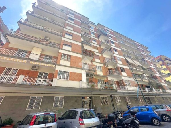 appartamento in vendita a Napoli