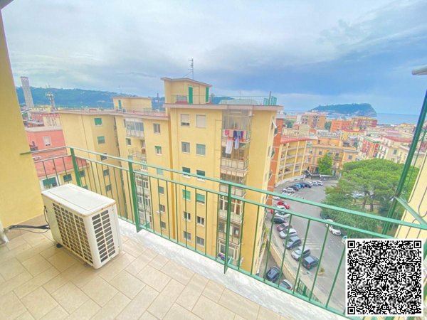 appartamento in vendita a Napoli in zona Bagnoli