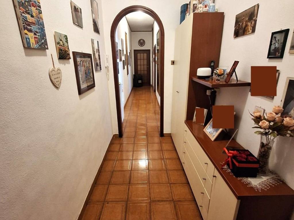 appartamento in vendita a Napoli in zona Fuorigrotta