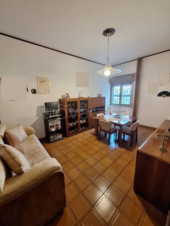 appartamento in vendita a Napoli in zona Fuorigrotta