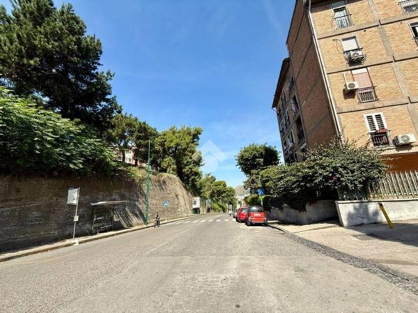 appartamento in vendita a Napoli in zona Soccavo