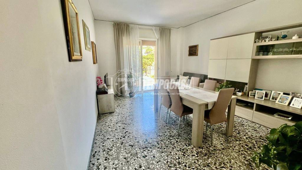 appartamento in vendita a Napoli in zona Fuorigrotta