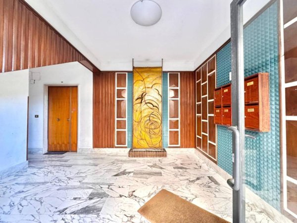 appartamento in vendita a Napoli in zona Capodimonte / Colli Aminei