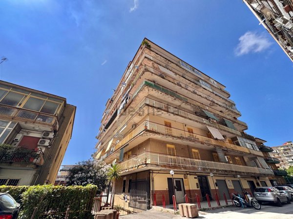 appartamento in vendita a Napoli in zona Pianura