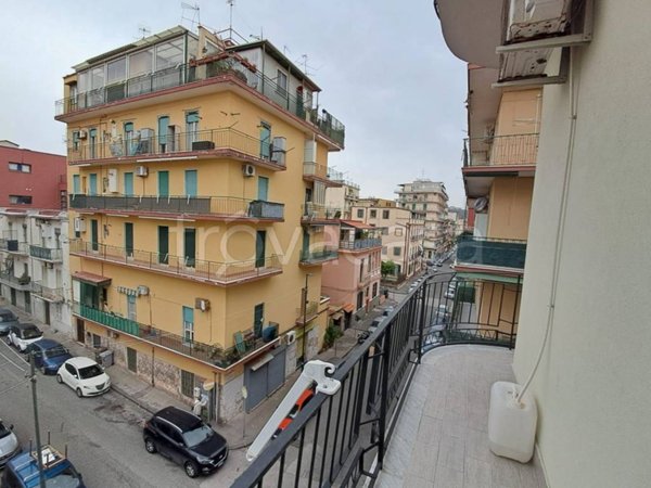 appartamento in vendita a Napoli in zona Bagnoli