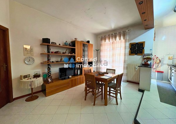 appartamento in vendita a Napoli in zona Pianura