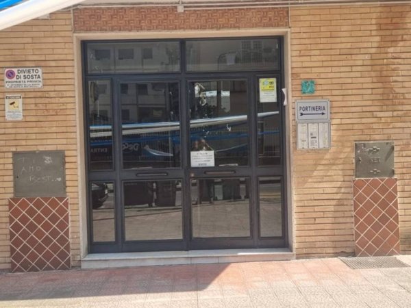 appartamento in vendita a Napoli in zona Capodimonte / Colli Aminei