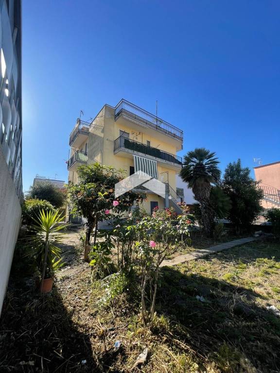 appartamento in vendita a Napoli in zona Ponticelli