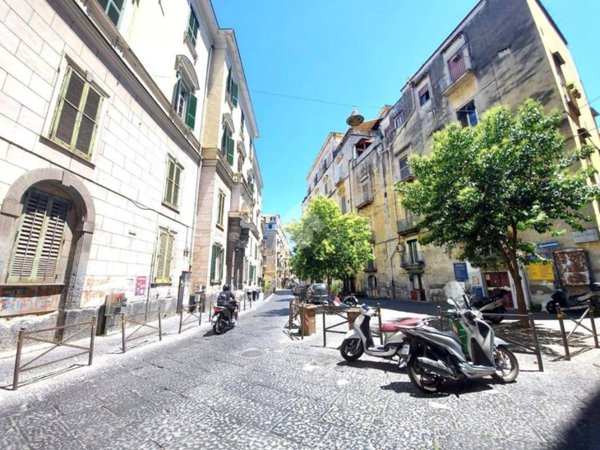 appartamento in vendita a Napoli
