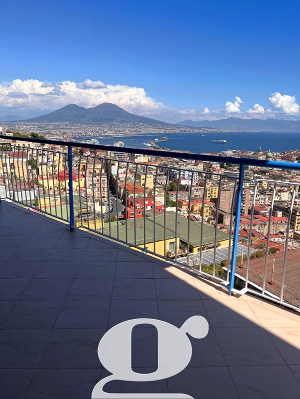 appartamento in vendita a Napoli in zona Vomero