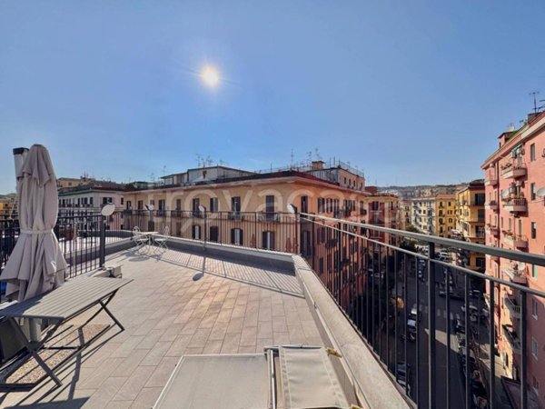 appartamento in vendita a Napoli in zona Arenella