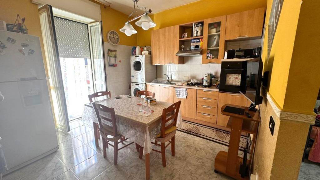 appartamento in vendita a Napoli in zona Secondigliano