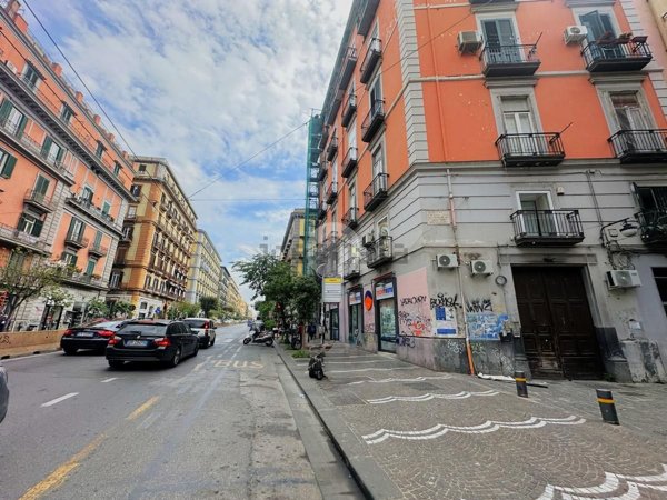 appartamento in vendita a Napoli in zona Pendino / San Giuseppe