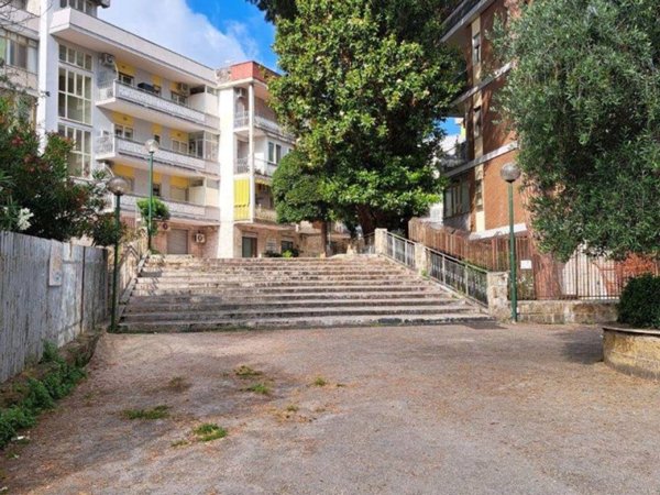 appartamento in vendita a Napoli in zona Capodimonte / Colli Aminei