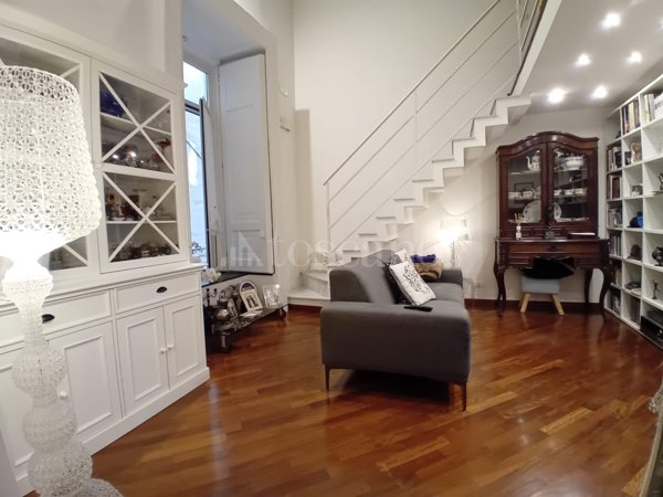 appartamento in vendita a Napoli
