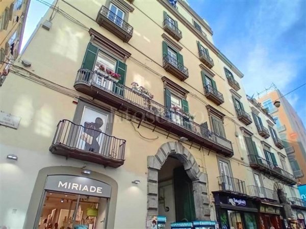 appartamento in vendita a Napoli