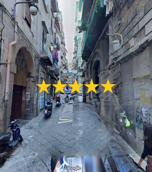 appartamento in vendita a Napoli in zona Montecalvario