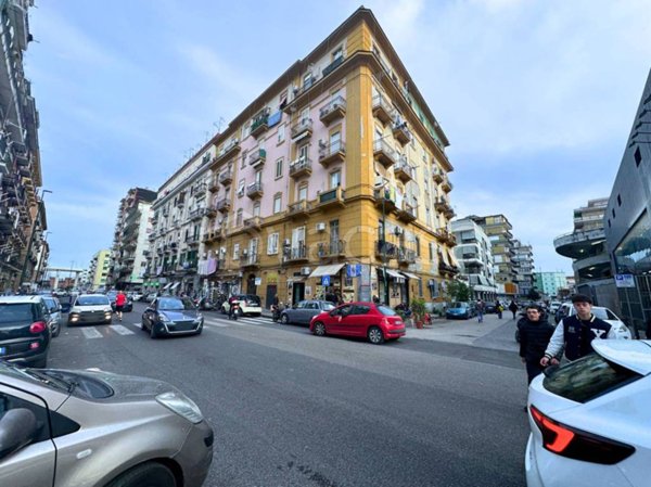 appartamento in vendita a Napoli