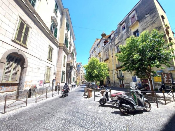 appartamento in vendita a Napoli