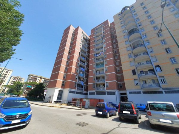 appartamento in vendita a Napoli in zona Secondigliano