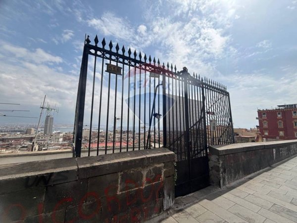 appartamento in vendita a Napoli in zona Vomero