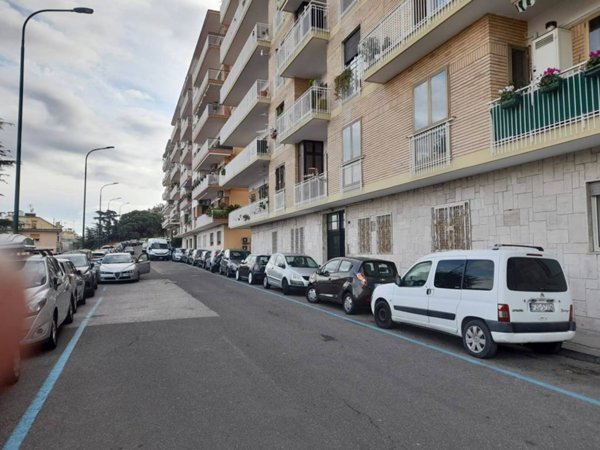 appartamento in vendita a Napoli in zona Vomero