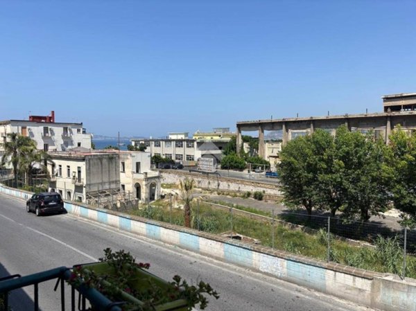 appartamento in vendita a Napoli in zona Posillipo