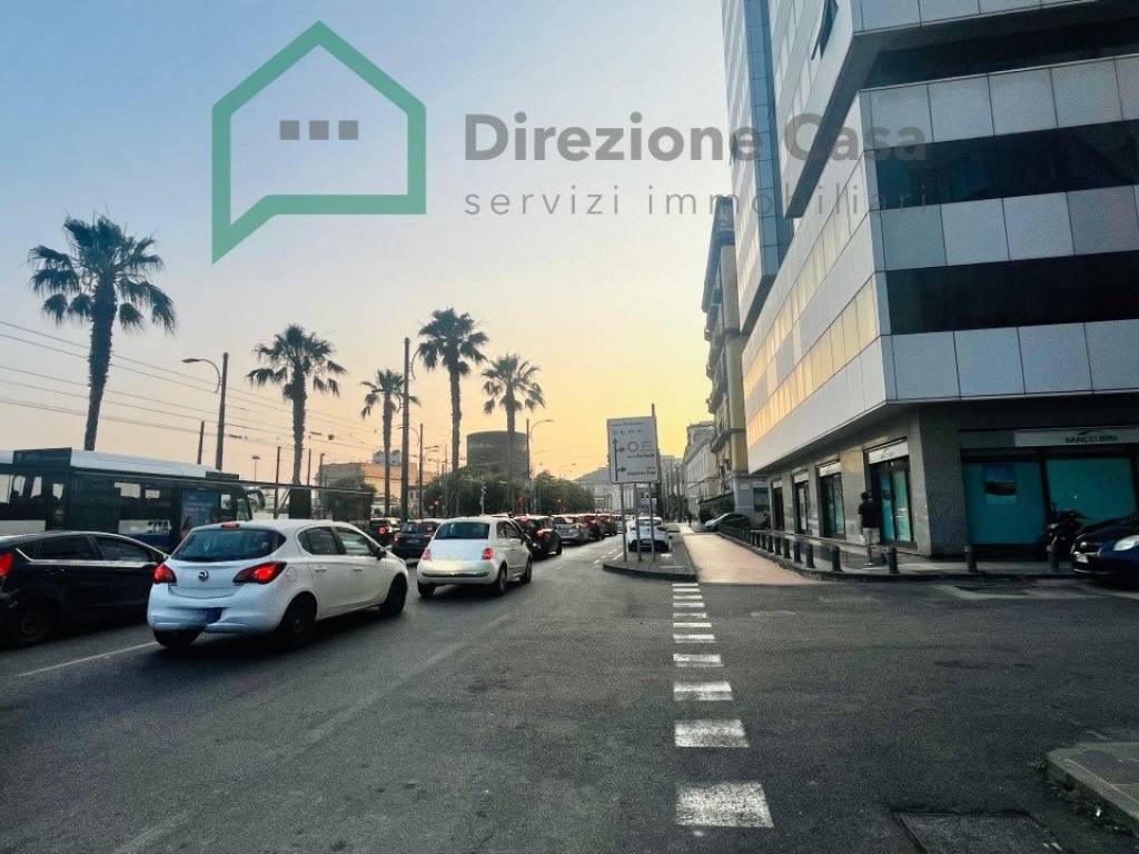 appartamento in vendita a Napoli in zona Mercato
