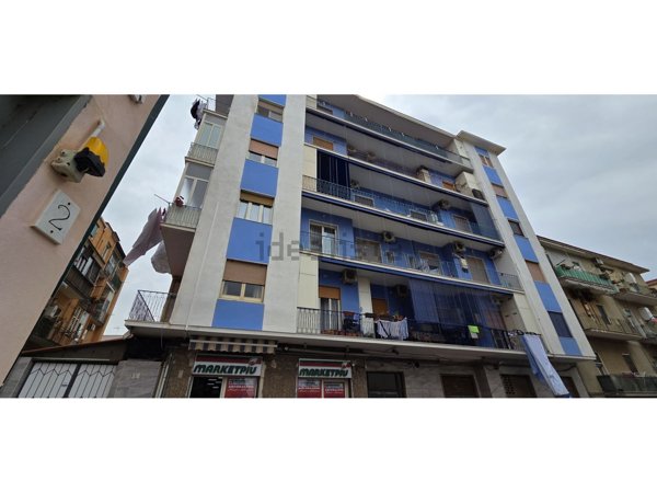 appartamento in vendita a Napoli in zona Fuorigrotta