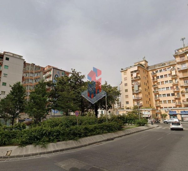 appartamento in vendita a Napoli in zona Arenella