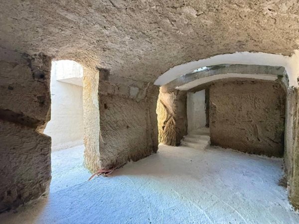 casa indipendente in vendita a Napoli in zona Vomero