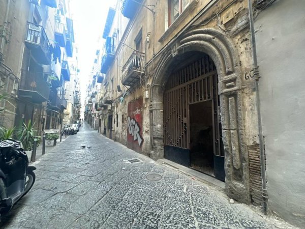 appartamento in vendita a Napoli