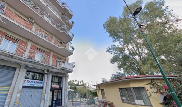appartamento in vendita a Napoli in zona Arenella
