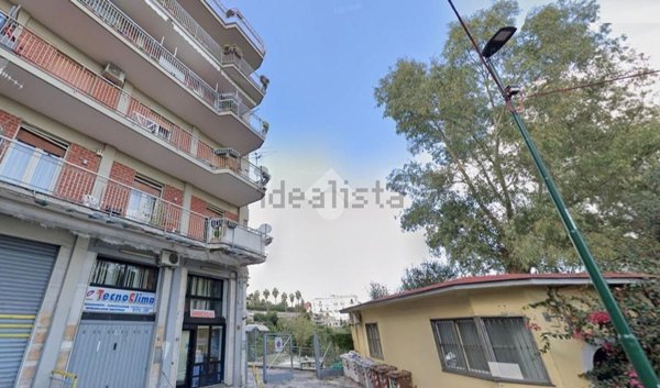 appartamento in vendita a Napoli in zona Arenella