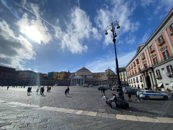 monolocale in vendita a Napoli